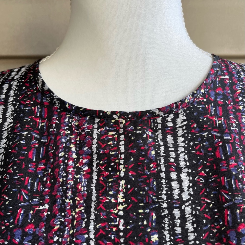 •Sophie Rue• Patterned Sleeveless High-Low Blouse - Size Medium - Picture 3 of 8